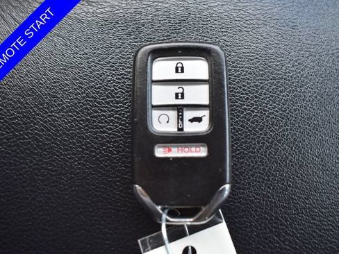 Used 2017 Honda CR-V EX-L image 6