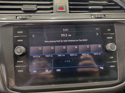 Used 2018 Volkswagen Tiguan SE FWD image 29