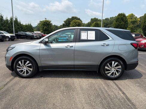Used 2024 Chevrolet Equinox LT AWD/4WD image 2