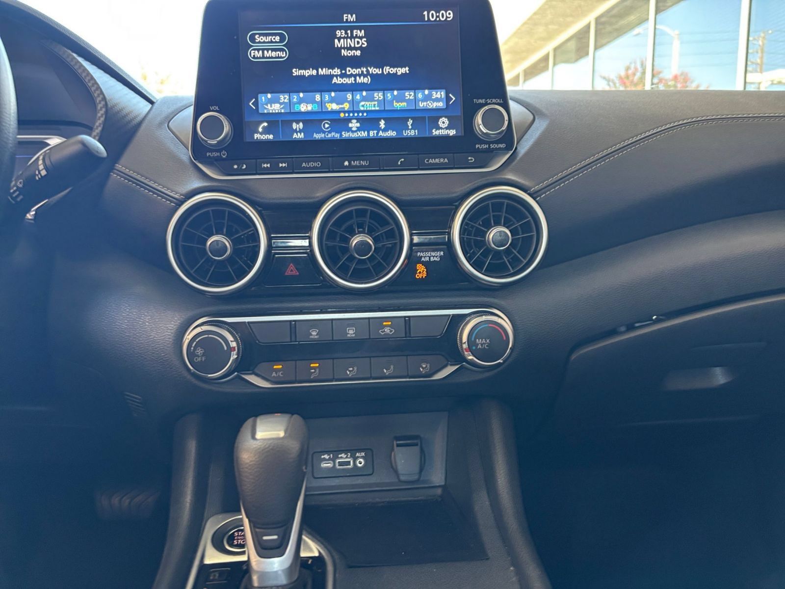 Used 2025 Nissan Sentra SV FWD image 19