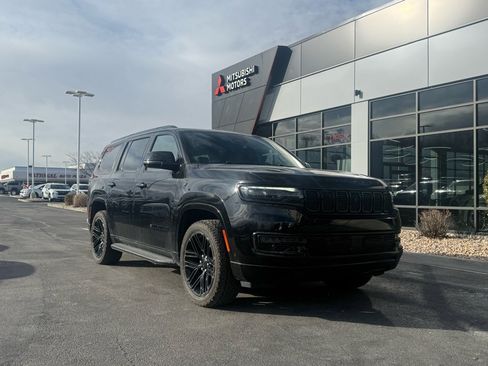 Used 2023 Jeep Wagoneer Series II w/ Convenience Group I image 1