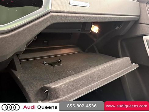 Certified 2022 Audi Q3 2.0T Premium w/ Convenience Package image 28