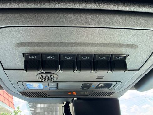 Used 2022 Ford Bronco Wildtrak AWD/4WD image 29