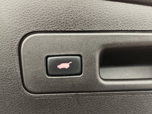 Used 2020 Acura MDX SH-AWD image 38