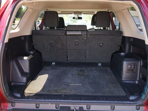 Used 2012 Toyota 4Runner SR5 w/ Convenience Pkg AWD/4WD image 10