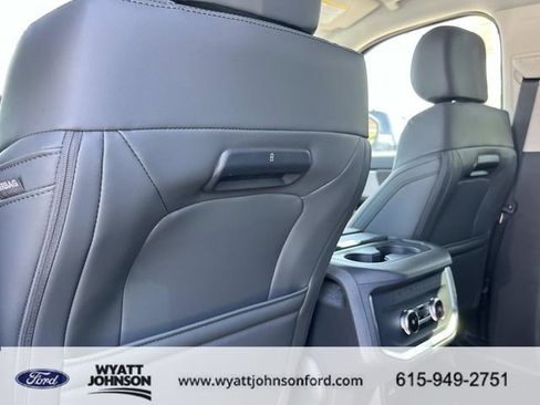 New 2026 Ford Expedition Active RWD image 19