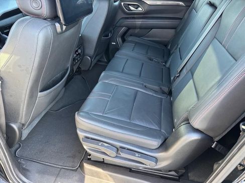 Used 2021 Chevrolet Suburban RST w/ Rear Media and Nav Package image 9