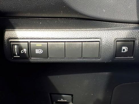 Certified 2024 Toyota Corolla LE image 19