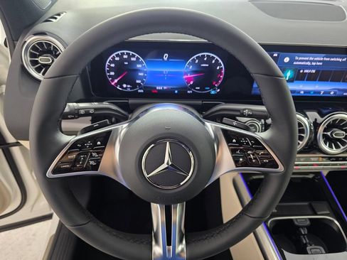 New 2026 Mercedes-Benz GLA 250 4MATIC image 12