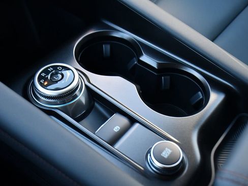 Used 2026 Ford Explorer Active w/ Active Comfort Package image 33