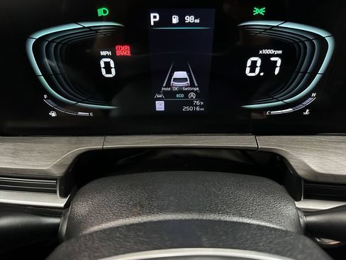 Used 2023 Kia Telluride EX X-Line AWD/4WD image 28