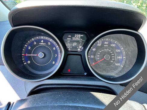 Used 2013 Hyundai Elantra GLS FWD image 17
