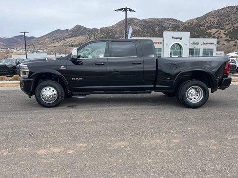 New 2026 RAM 3500 Longhorn image 7