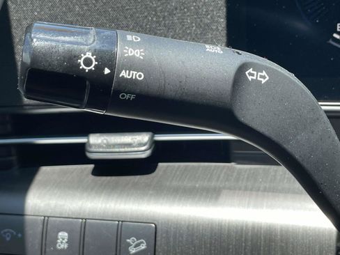 Used 2024 Hyundai Kona SEL AWD/4WD image 24