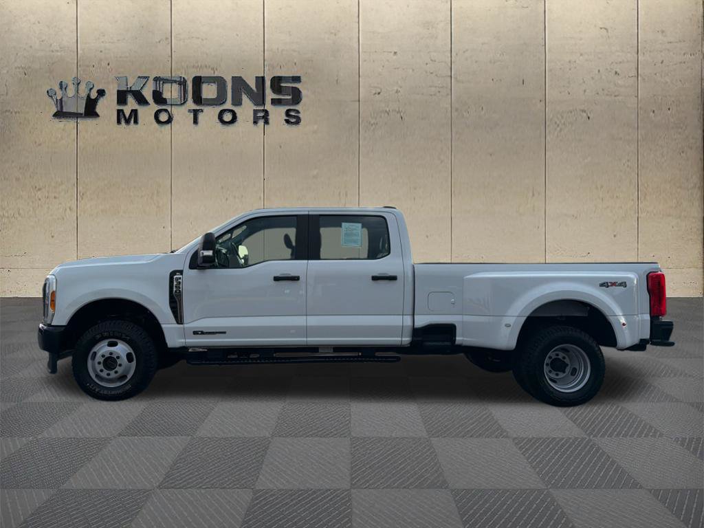 Used 2023 Ford F350 XL AWD/4WD image 4