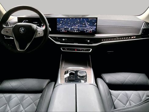 Certified 2026 BMW X7 xDrive40i AWD/4WD image 15
