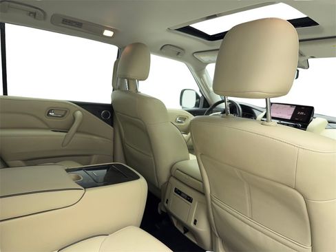 Used 2023 INFINITI QX80 Luxe w/ Cargo Package image 48