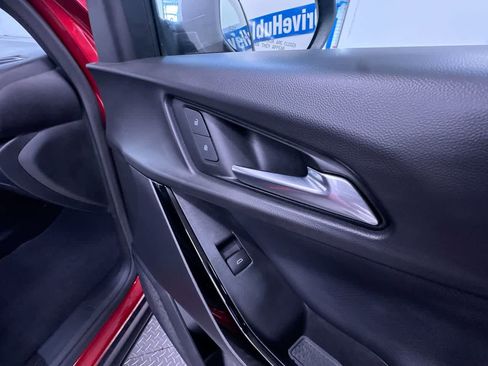 Used 2025 Chevrolet Equinox LT w/ Convenience Package II FWD image 37