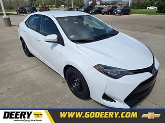Used 2018 Toyota Corolla LE video 1