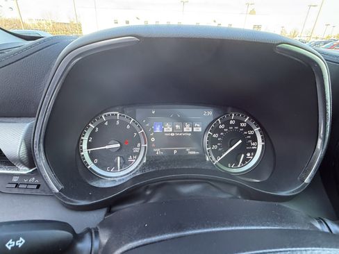 Certified 2022 Toyota Highlander Platinum image 11