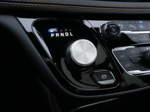 Used 2022 Chrysler Pacifica Pinnacle image 34