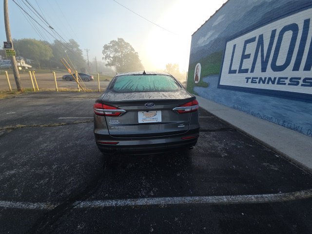Used 2019 Ford Fusion SE FWD image 6