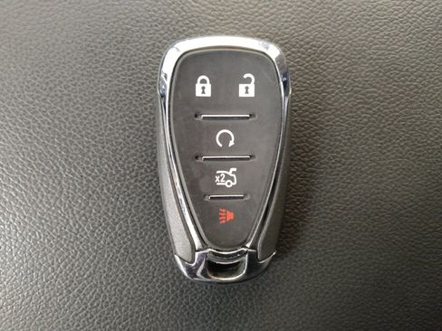 Used 2022 Chevrolet Malibu LS w/ Driver Confidence Package II FWD image 32