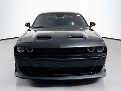 Used 2019 Dodge Challenger SRT Hellcat Redeye RWD image 2