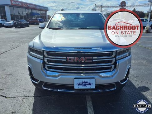 Used 2020 GMC Acadia SLT w/ LPO, Floor Liner Package image 2