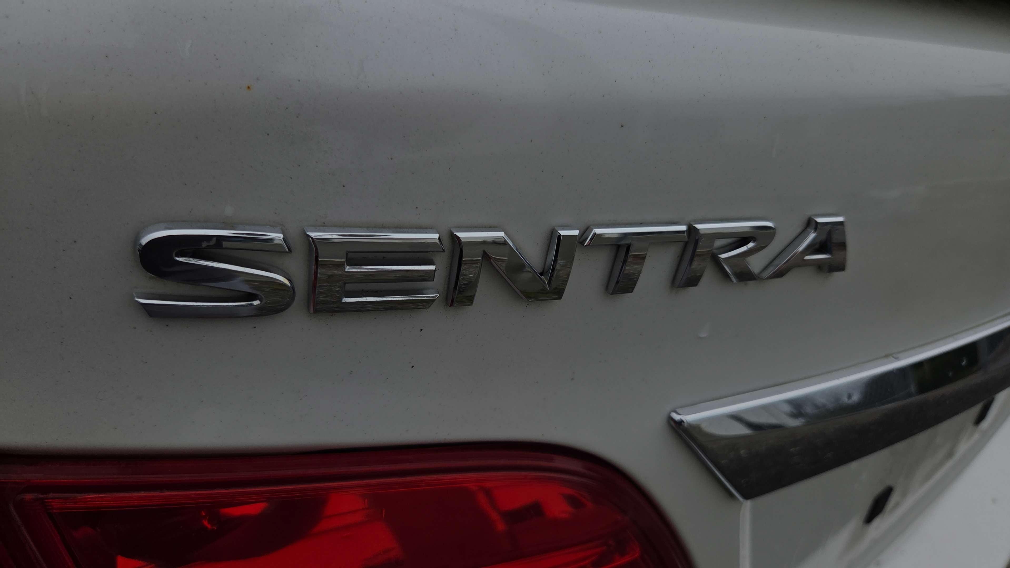Used 2019 Nissan Sentra SR FWD image 31