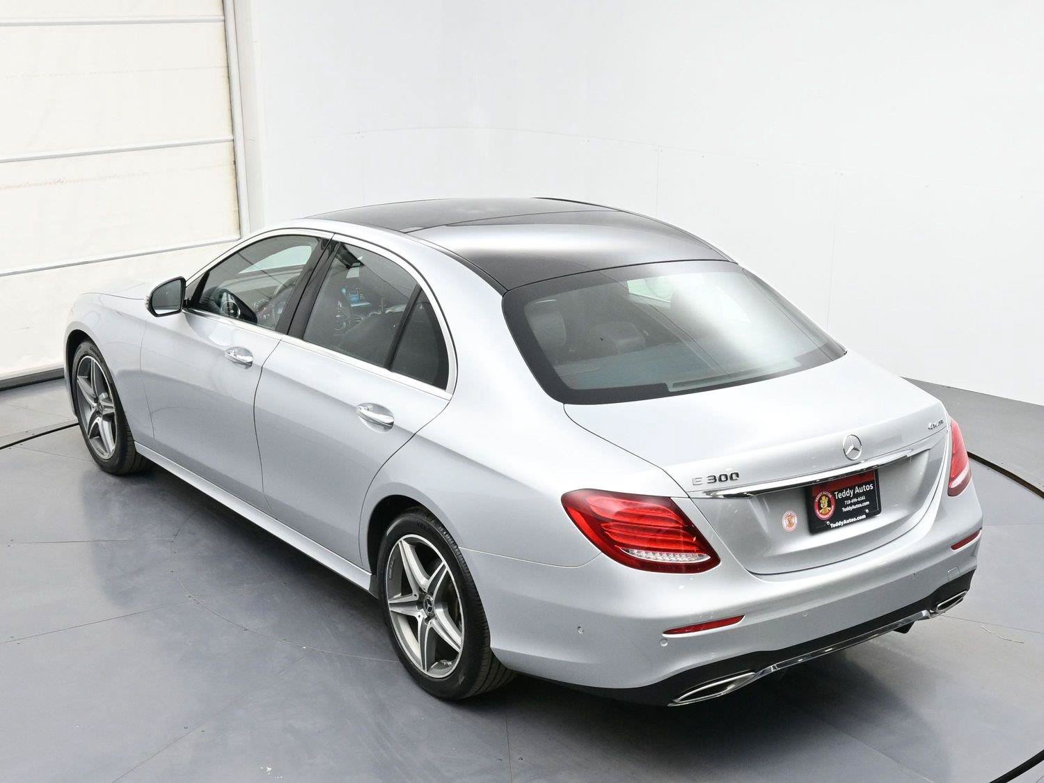 Used 2019 Mercedes-Benz E 300 4MATIC image 35