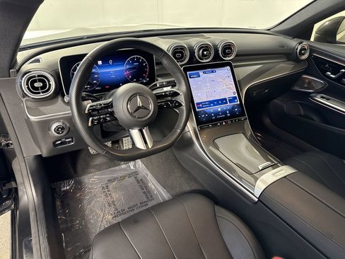 Used 2025 Mercedes-Benz CLE 300 CLE 300 image 23