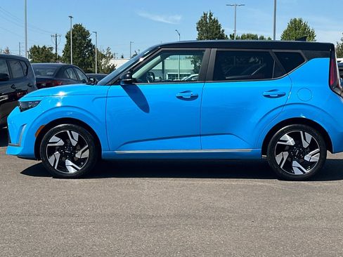 Used 2023 Kia Soul GT-Line FWD image 7
