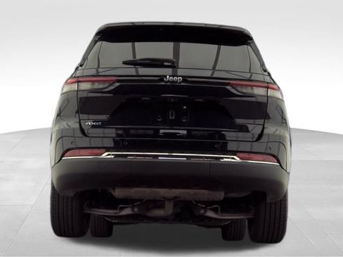 Used 2024 Jeep Grand Cherokee Limited 4xe AWD/4WD image 3