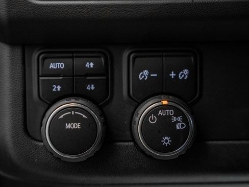 Used 2023 Chevrolet Tahoe Premier image 42