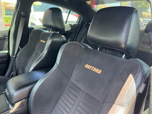 Used 2019 Dodge Charger R/T RWD image 15