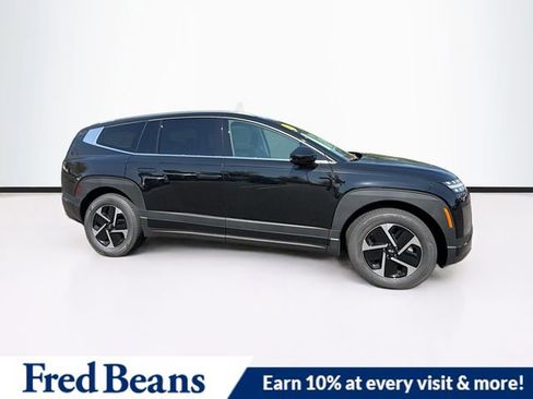 New 2026 Hyundai Ioniq 9 SE image 8