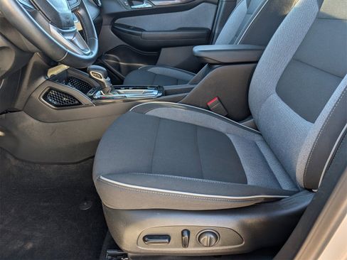 Used 2024 Chevrolet TrailBlazer LT w/ Convenience Package image 15