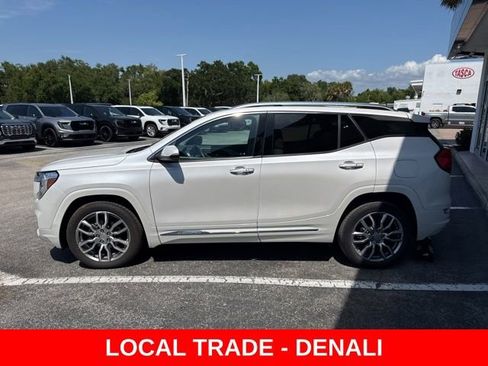 Used 2023 GMC Terrain Denali AWD/4WD image 2