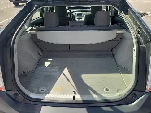 Used 2015 Toyota Prius Two FWD image 7