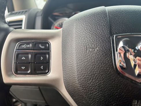 Used 2014 RAM 2500 Laramie w/ Convenience Group image 21