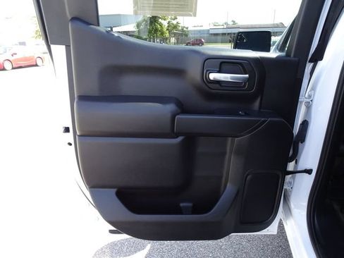 Used 2023 GMC Sierra 1500 Pro w/ Pro Value Package AWD/4WD image 15
