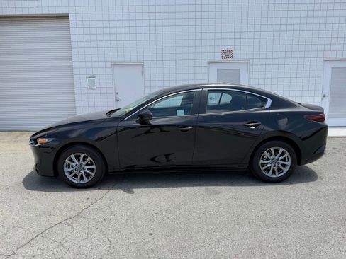 New 2026 MAZDA MAZDA3 s FWD image 3