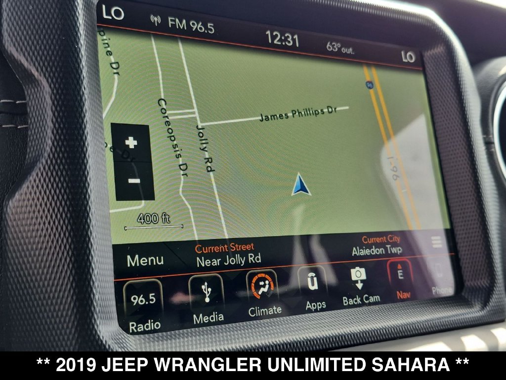 Used 2019 Jeep Wrangler Unlimited Sahara AWD/4WD image 4