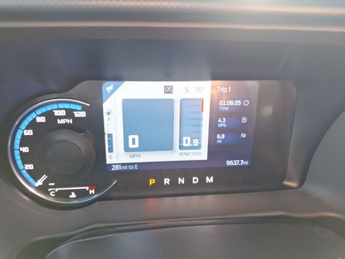 Used 2024 Ford Bronco Outer Banks image 21