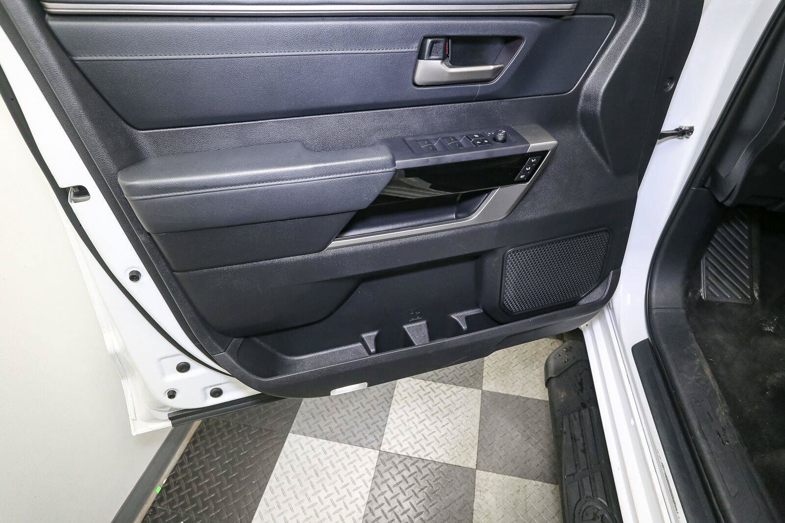 Used 2023 Toyota Tundra Limited w/ Power Package AWD/4WD image 44