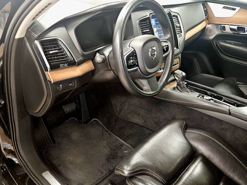 Used 2017 Volvo XC90 T6 Inscription w/ Vision Package image 35