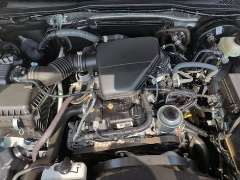 Used 2022 Toyota Tacoma SR5 w/ SR5 Appearance Package (SM) RWD image 30