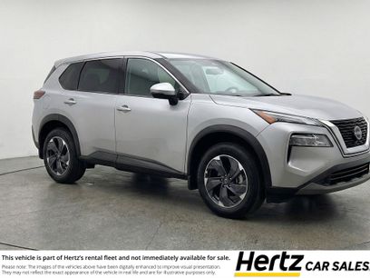 Used 2025 Nissan Rogue SV