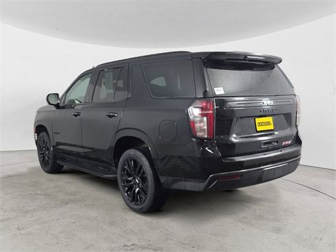 Used 2021 Chevrolet Tahoe RST image 3